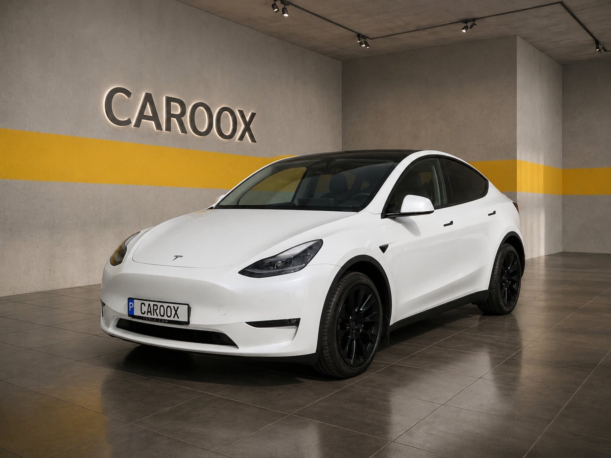 Tesla Model Y bei CAROOX