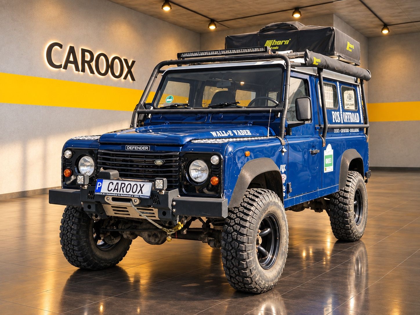 LAND ROVER Defender